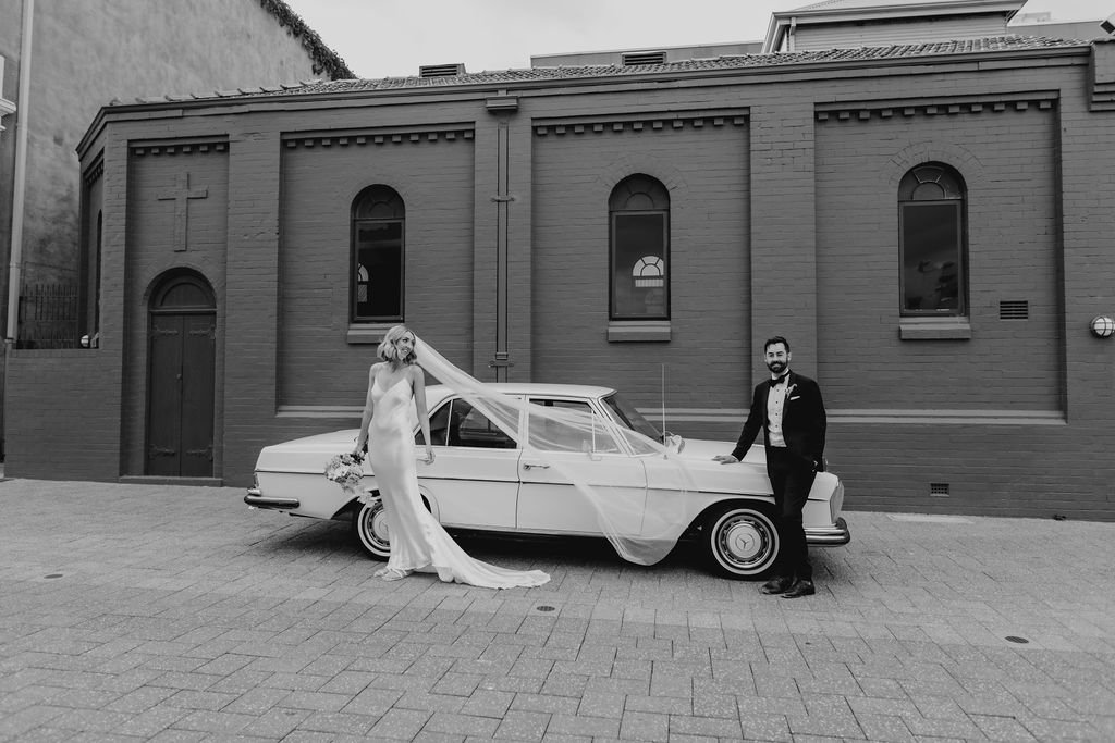 Assembly yard fremantle weddingAlice&Graeme8.4.22b&w-379.jpg