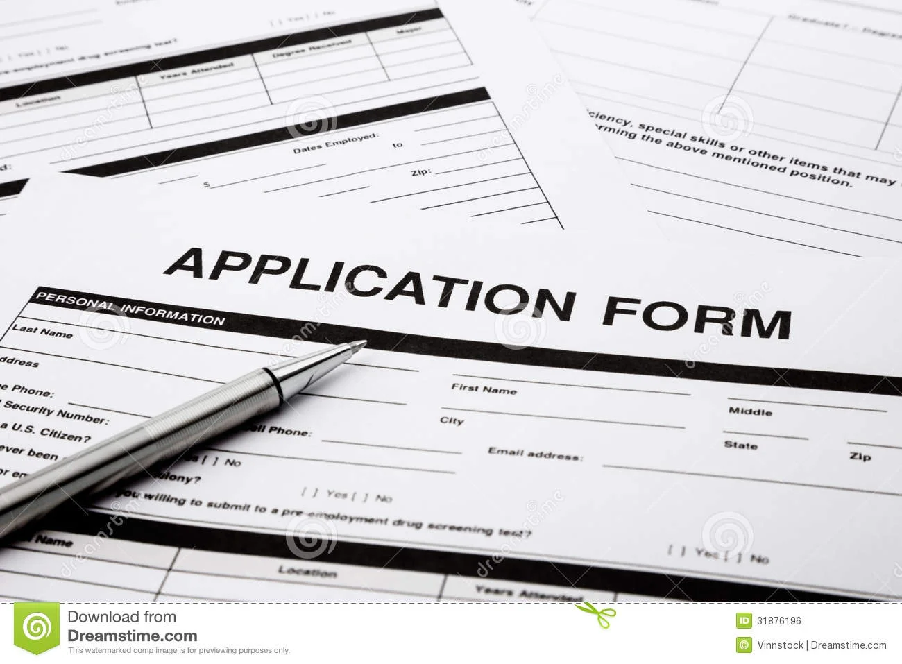 job-application-form-employment-human-resources-business-concepts-31876196.jpg