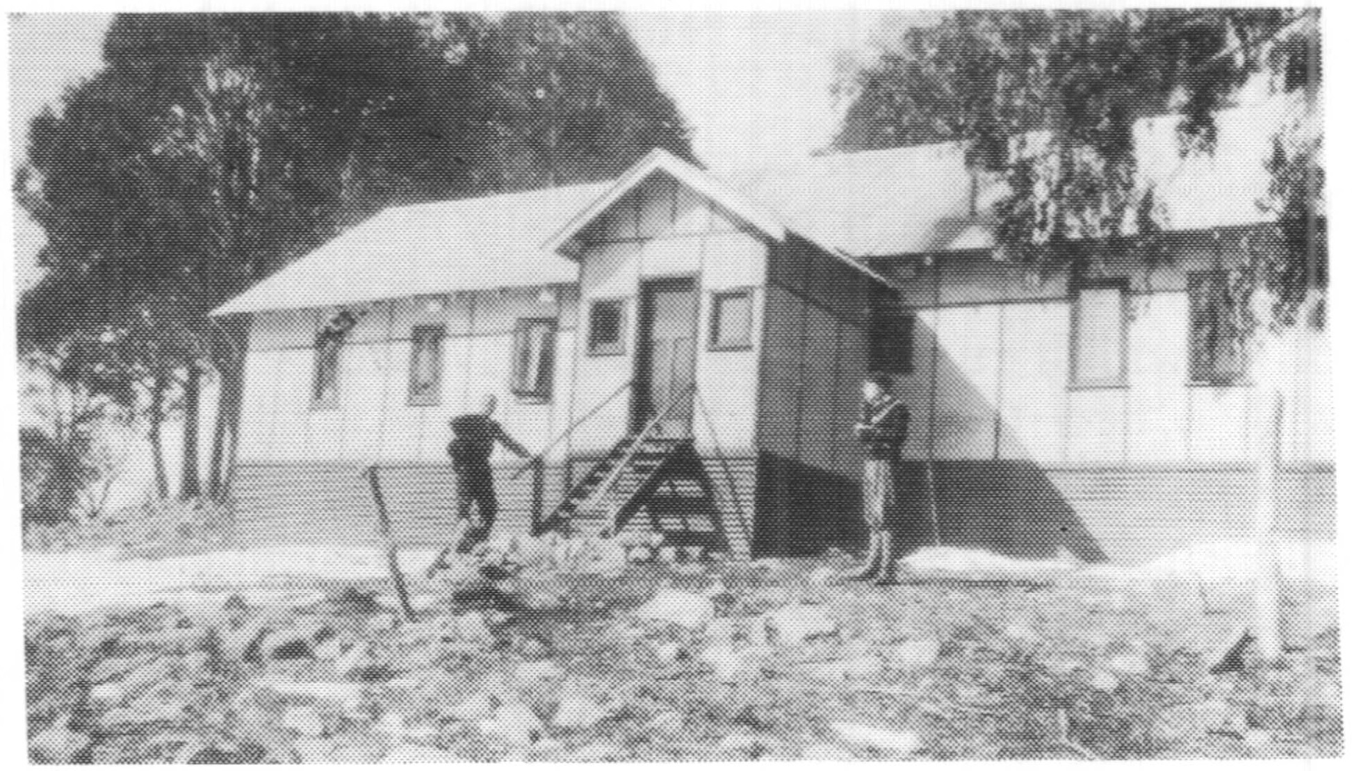 The Buller Chalet in 1933, a year after extensions. From: Lynette Sheridan. Shes and skis: golden years of the Australian Women's Ski Club 1932 - 1982. AWSC, 1983. p. 32.