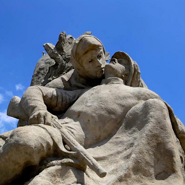 Monument aux morts d'Alfred Boucher à Nogent-sur-Seine.
