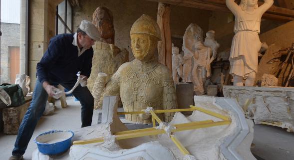  VIDEO. David et Goliath : une restauration titanesque ( www.lunion.com/region/video-david-et-goliath-une-restauration-titanesque-ia3b24n449667)