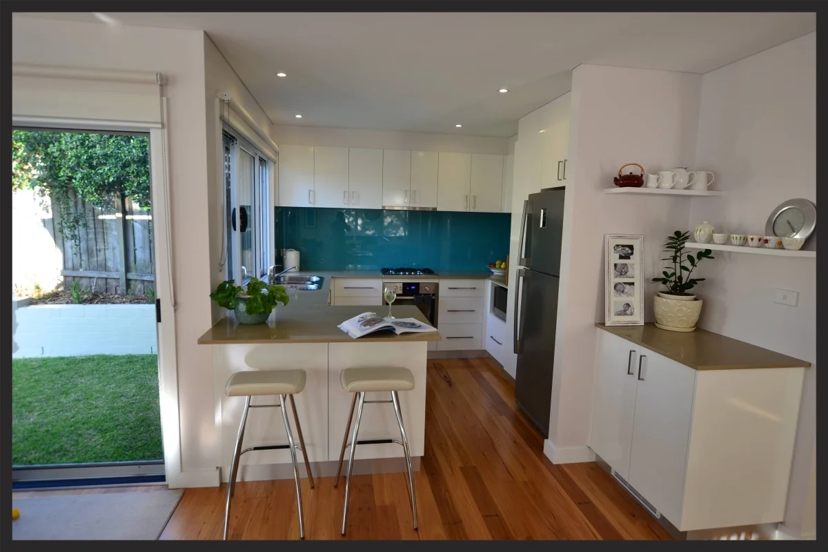 Elanora Heights_2010_2.jpeg