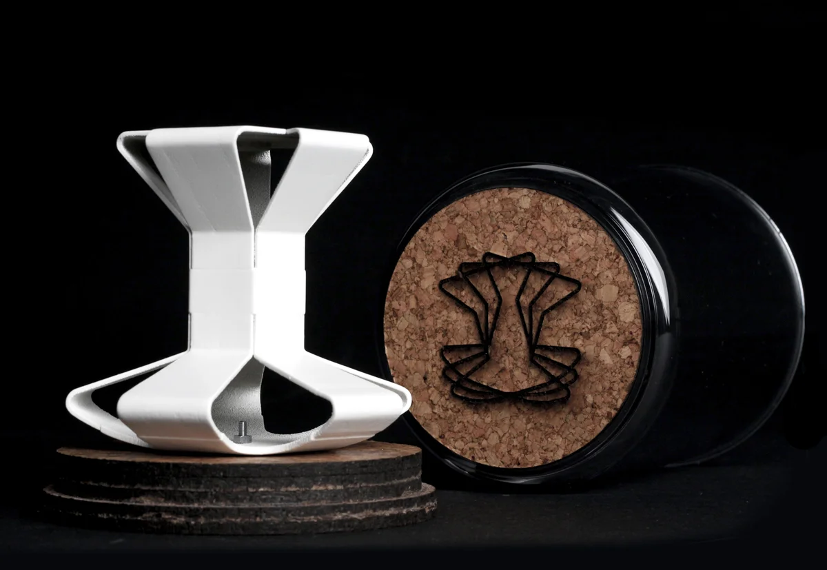 Alexander Stuhler - Formholzmöbel - Produktdesign