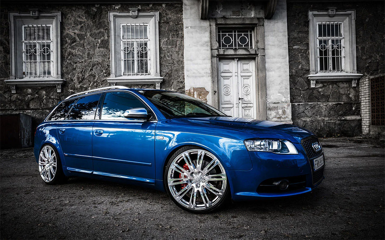 Audi04.jpg
