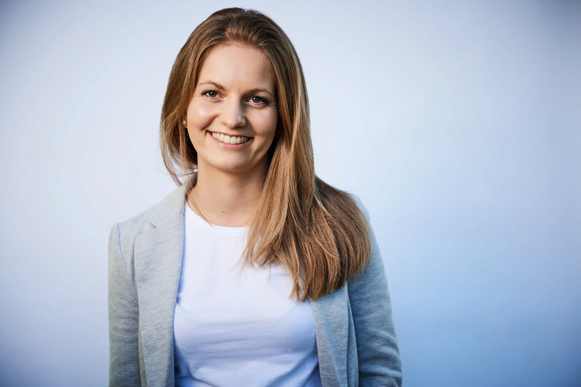 Portrait-Veronika-Necker_0137©Alexander-Kaiser.jpg