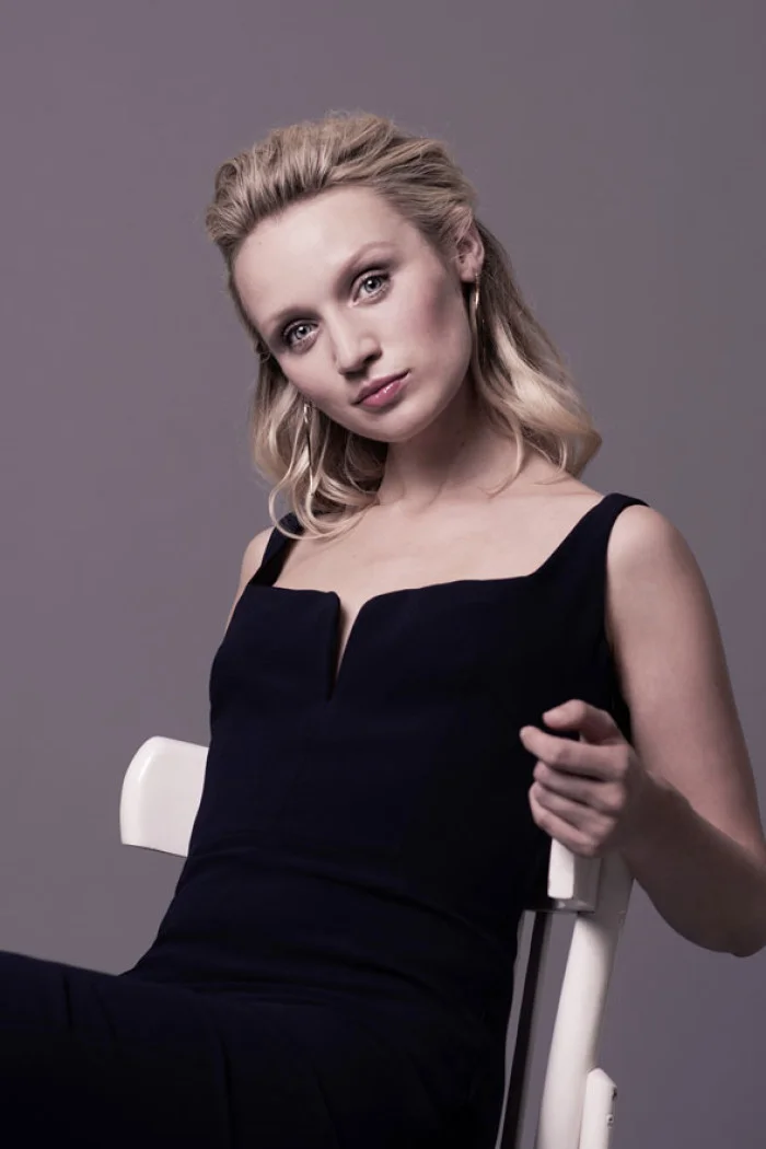 Emily-Berrington-Main_700x1050.jpg