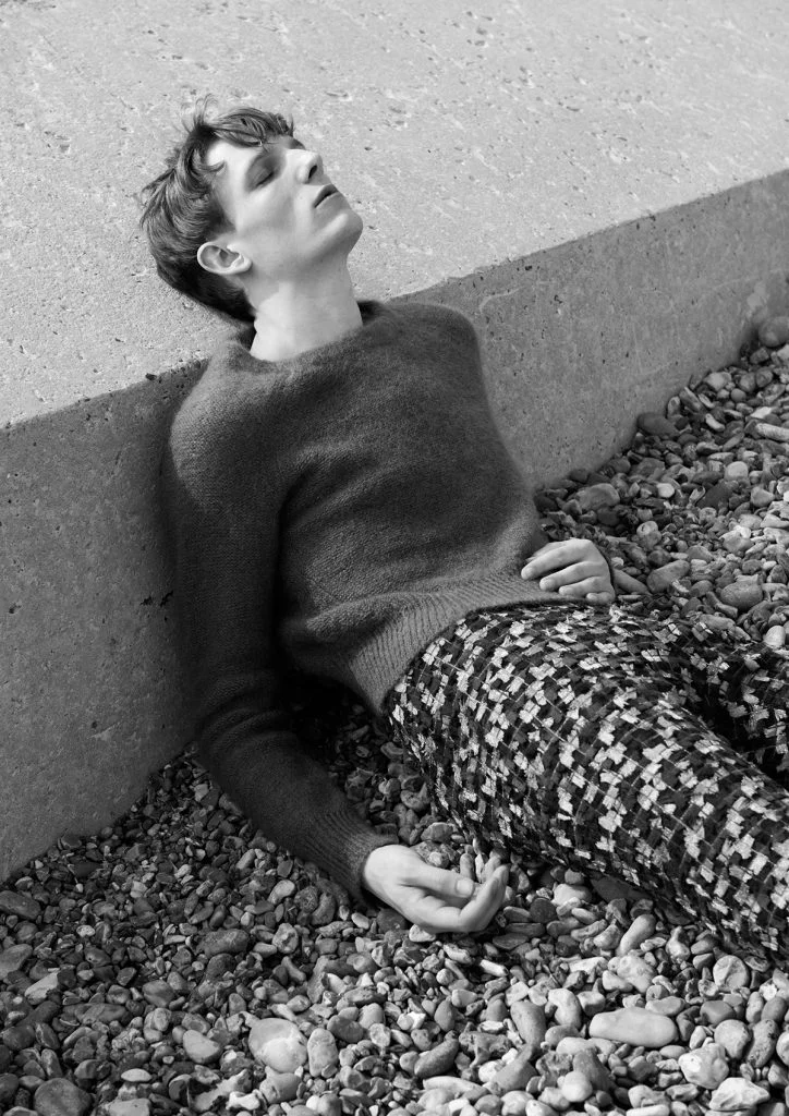 Peggy_Kuiper_When_Waves_Know_Shores_06-724x1024.jpg