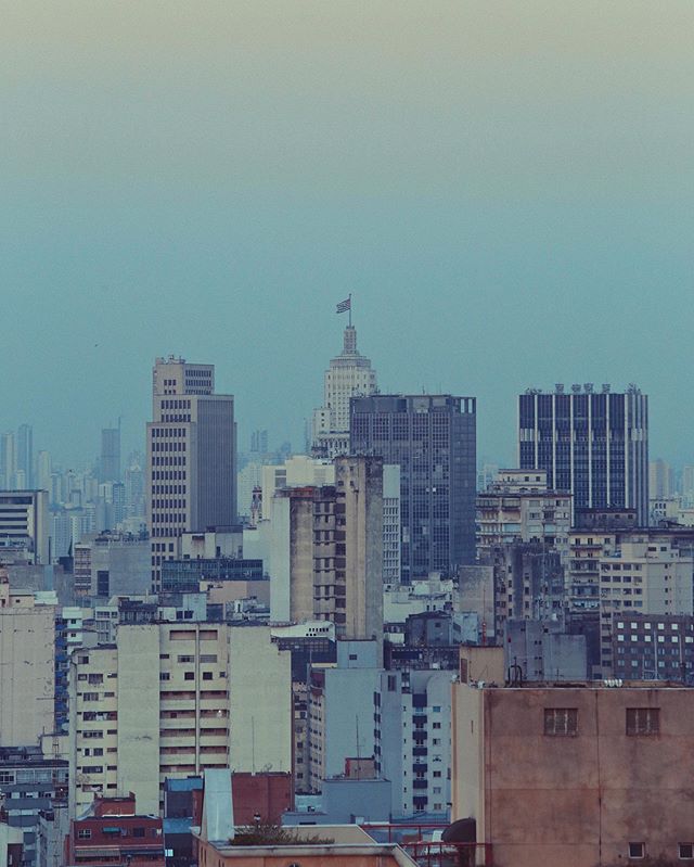 Tão linda que me sufoca.