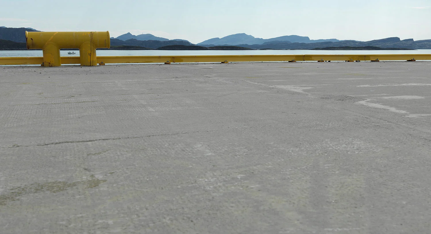With its unique location, Lutelandet is a perfect site for decommisioning of oil and gas platforms. Learn More →