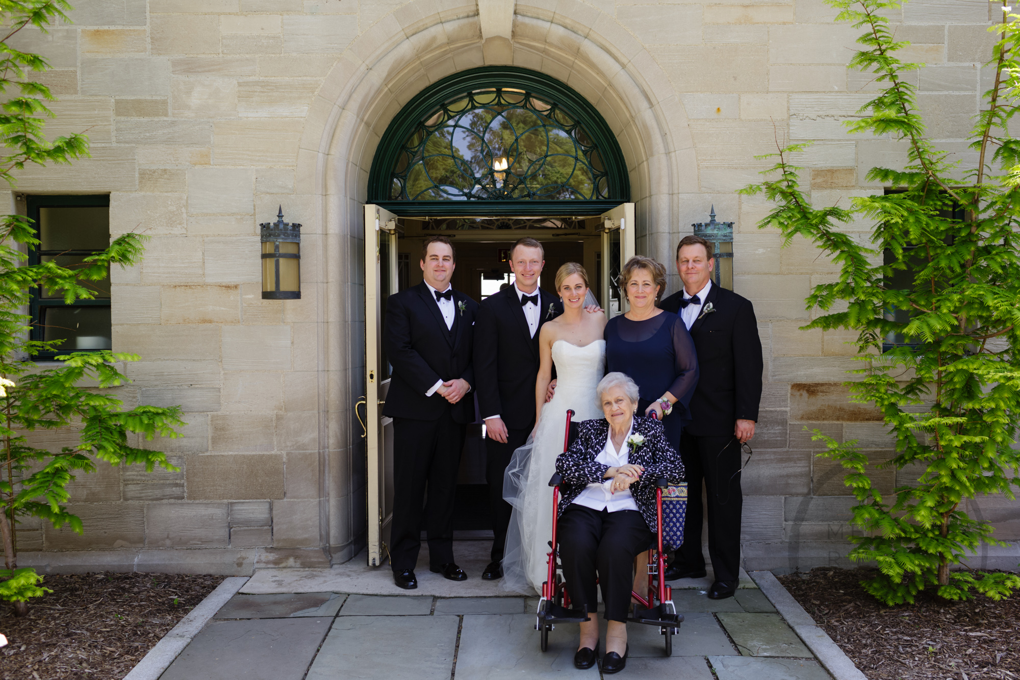 comer_earhart_manor_wedding_annarbor_045.jpg