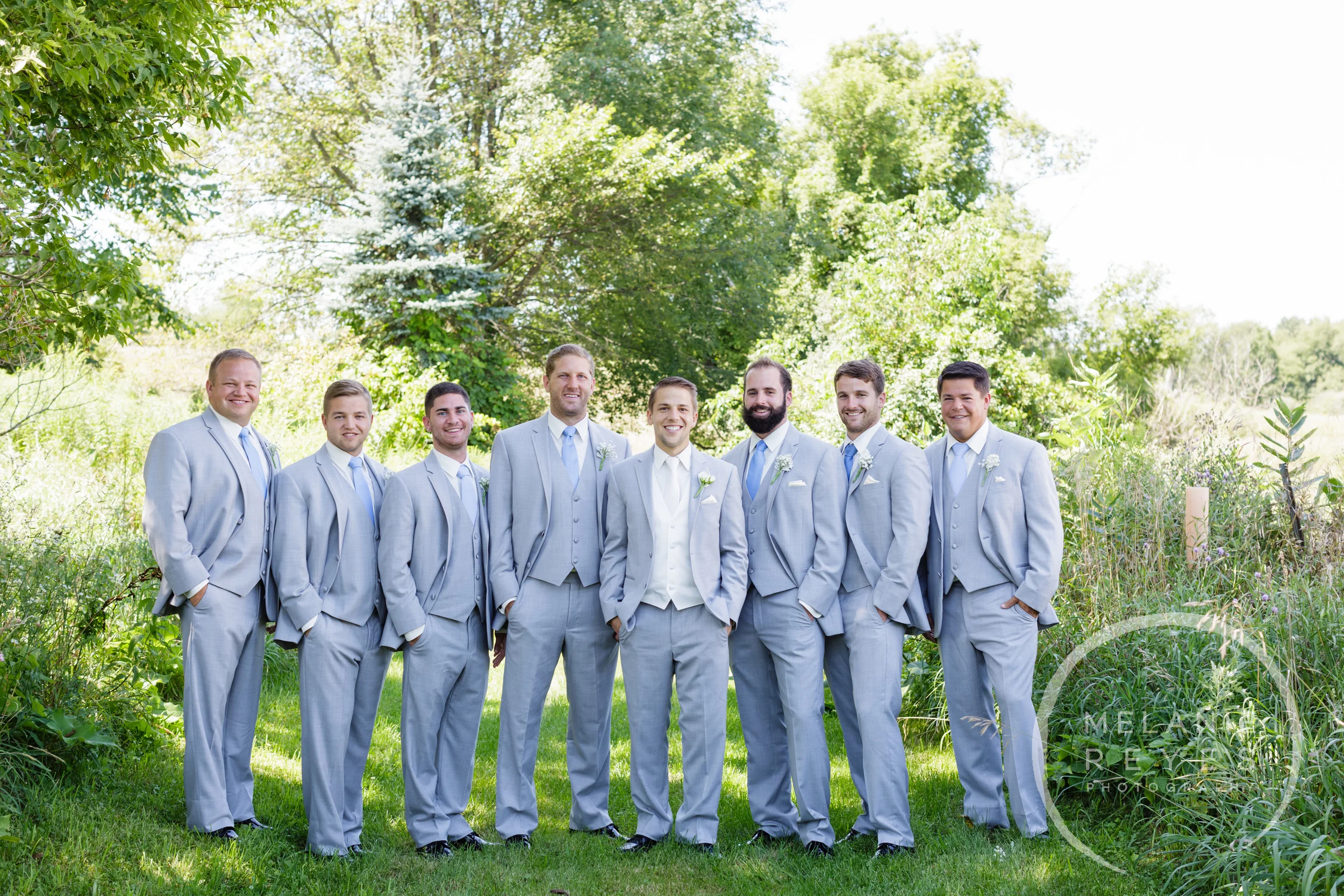 008_farm_wedding_melanie_reyes.JPG