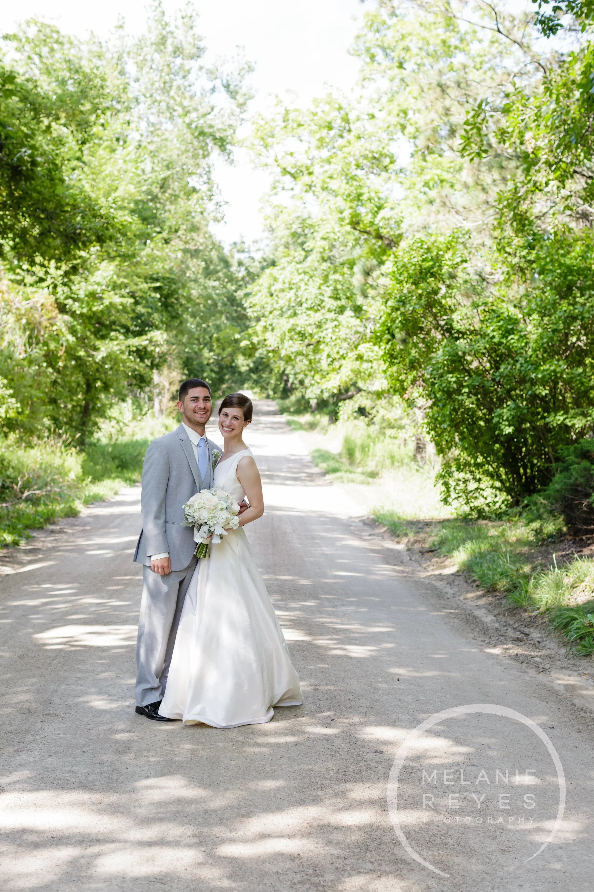 033_farm_wedding_melanie_reyes.JPG