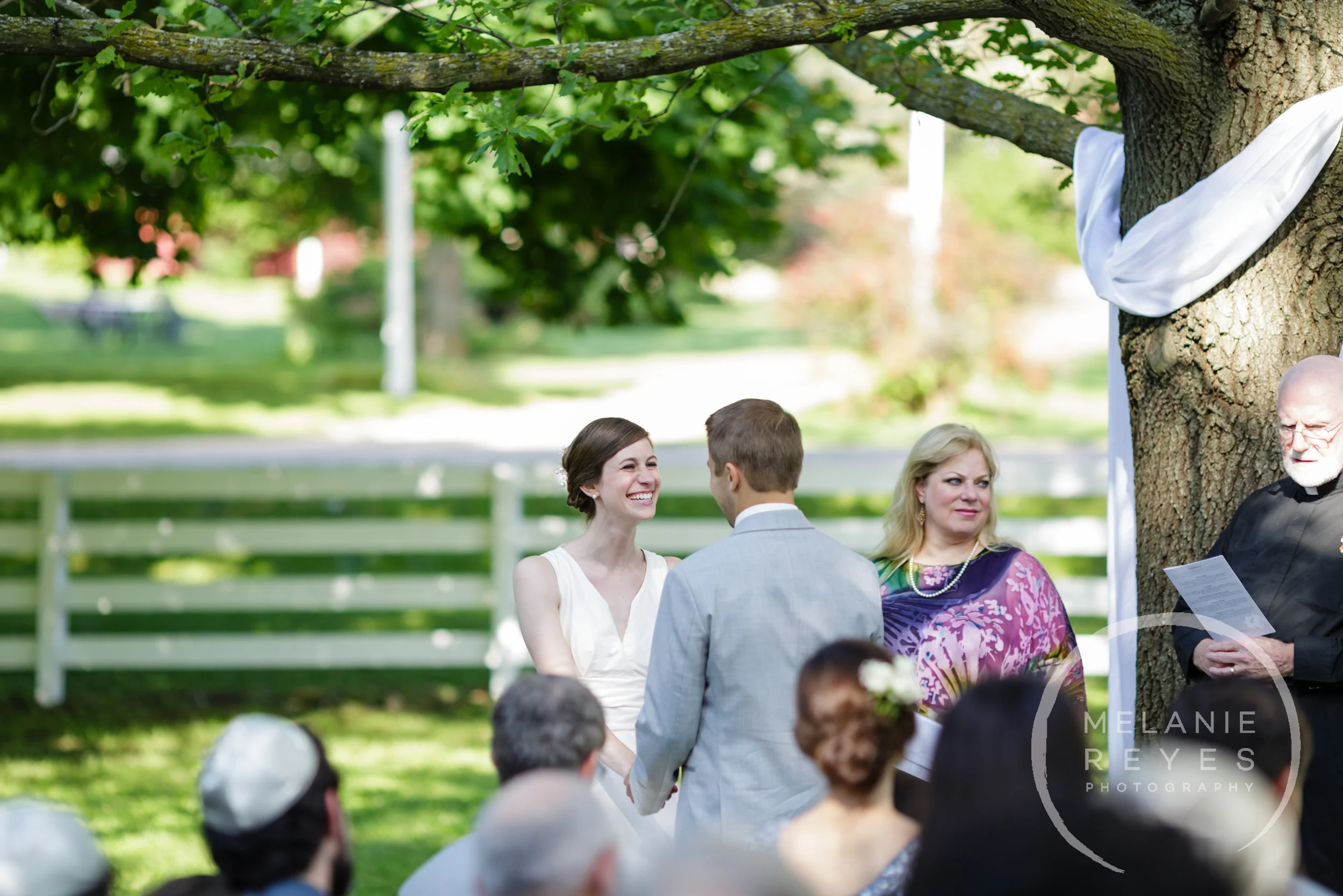 044_farm_wedding_melanie_reyes.JPG