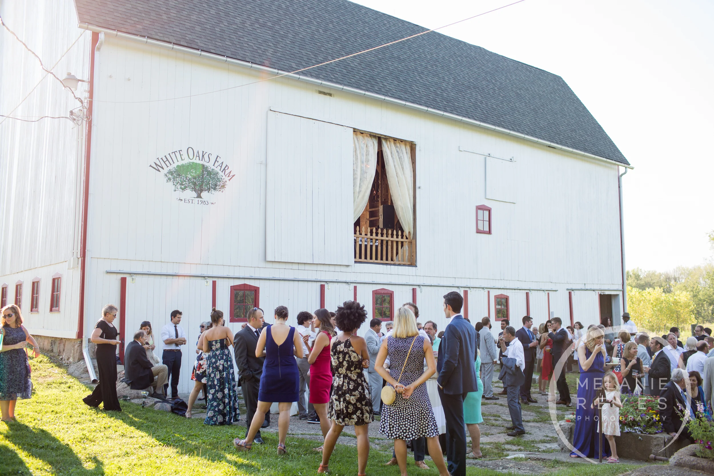 058_farm_wedding_melanie_reyes.JPG