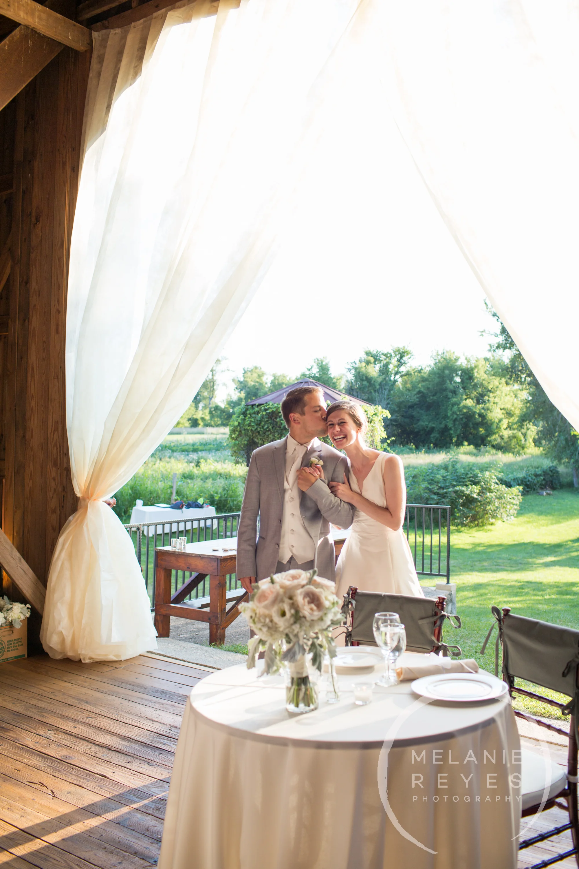 067_farm_wedding_melanie_reyes.JPG