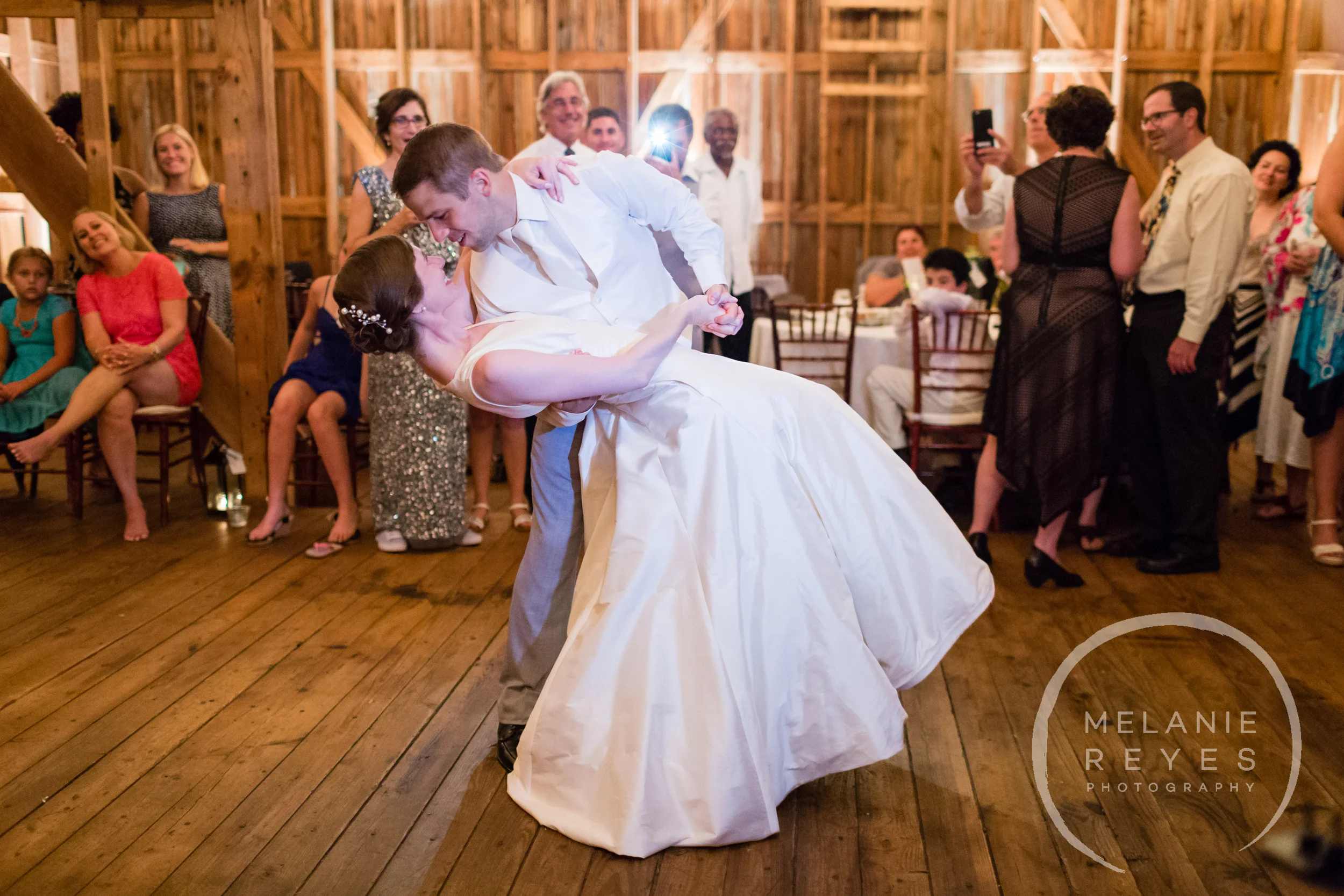 086_farm_wedding_melanie_reyes.JPG