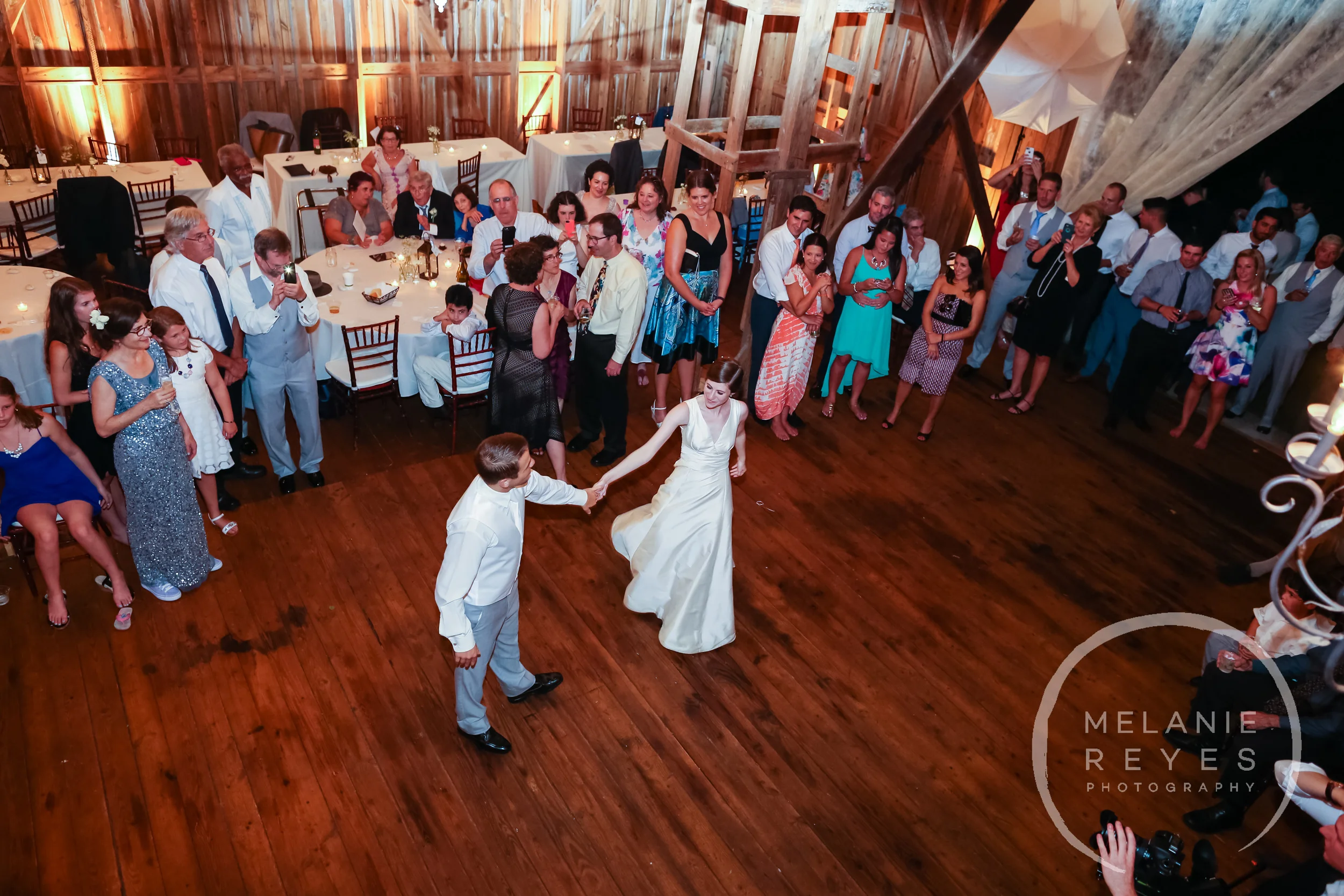 088_farm_wedding_melanie_reyes.JPG
