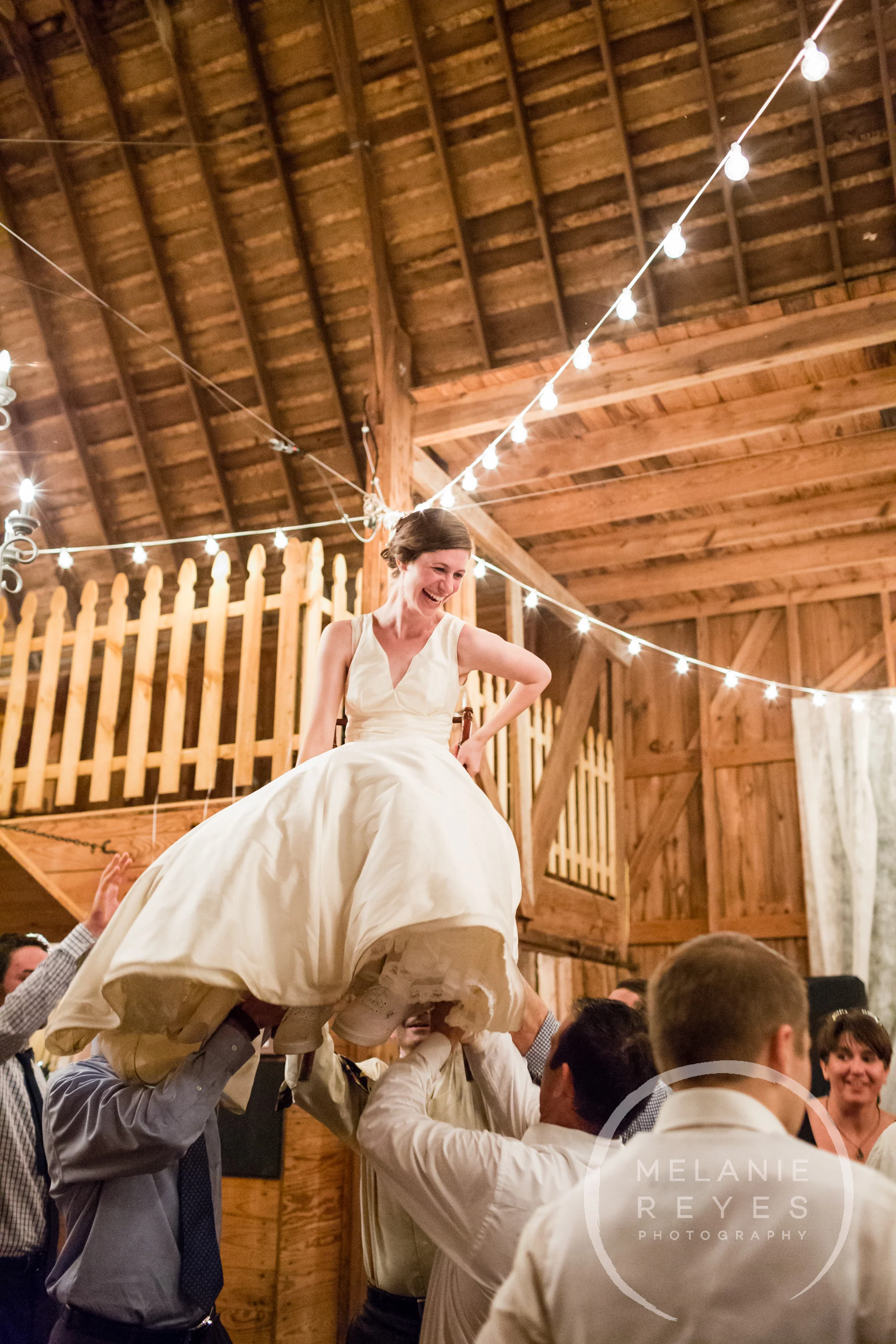 096_farm_wedding_melanie_reyes.JPG