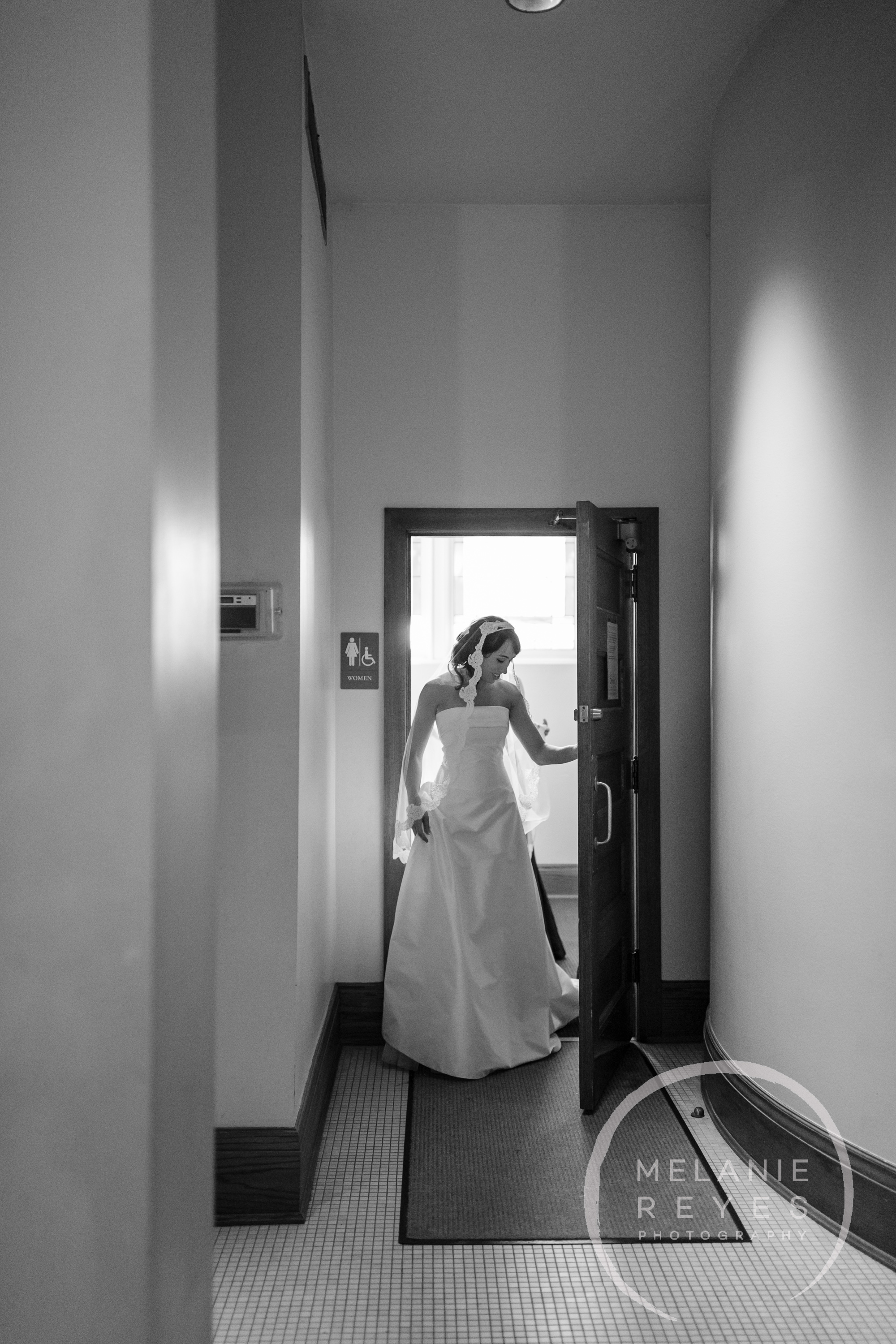 stthomas)gandydancer_wedding_melaniereyes_-11.jpg