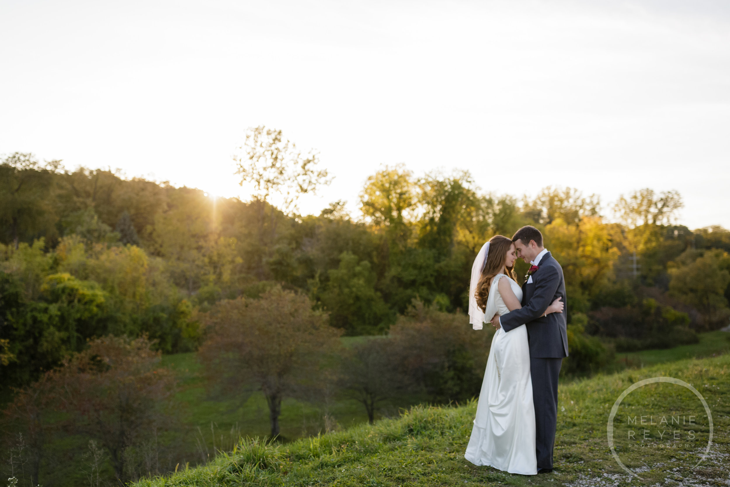 Elyse&Brian (45 of 95).jpg