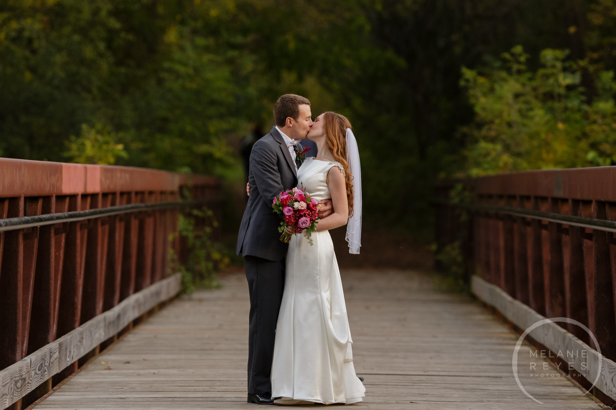 Elyse&Brian (69 of 95).jpg