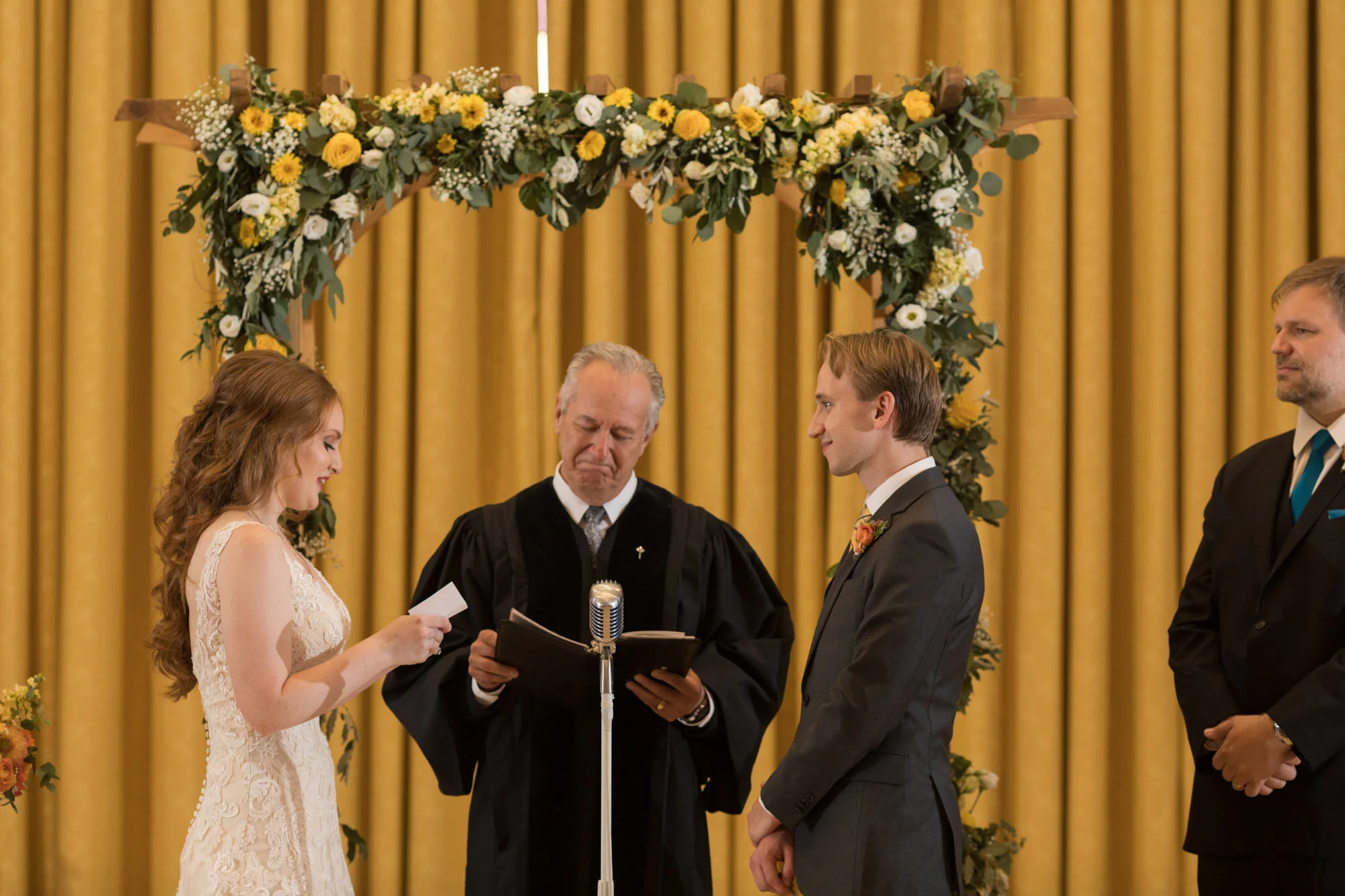 Dieterles_Ceremony_082.jpg