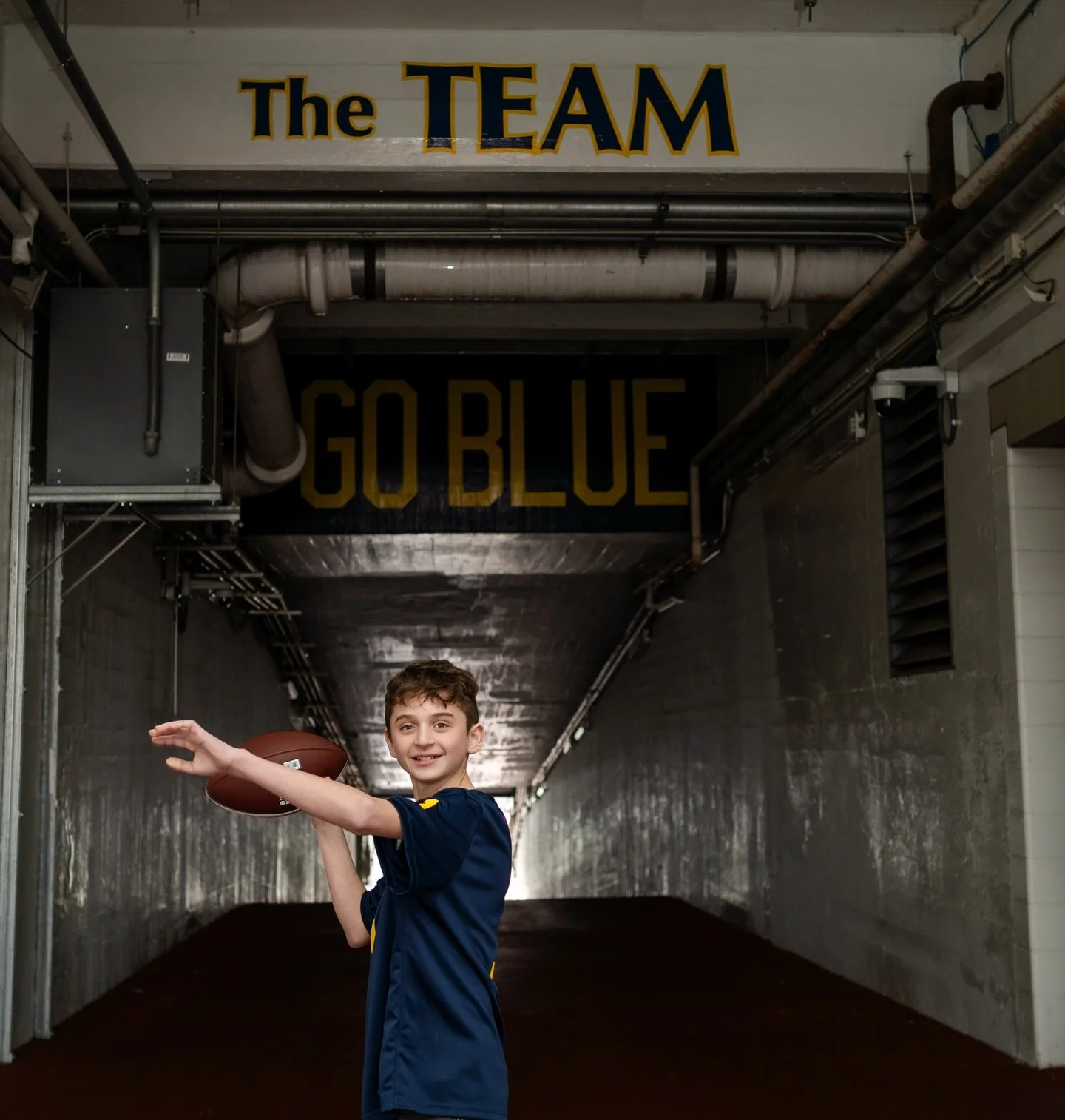 Gotta love a pre-mitzvah session and in the big house?! Yes, please! 💙💛💙💛

#barmitzvah #annarbormichigan #detroitbarmitzvah