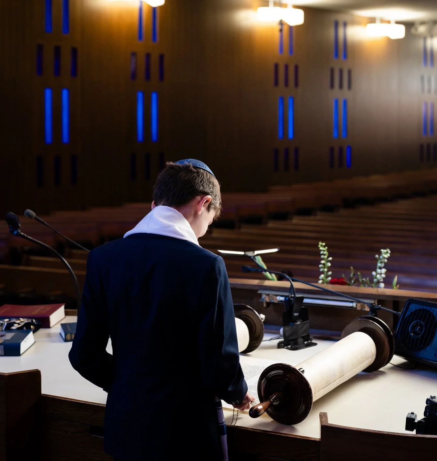 I was so honored to document Alex&rsquo;s Bar Mitzvah - thank you! Mazel Tov!

#detroitbarmitzvah #detroitbarmitzvahphotographer 
@congregationshaareyzedek 
@esthersteinberg