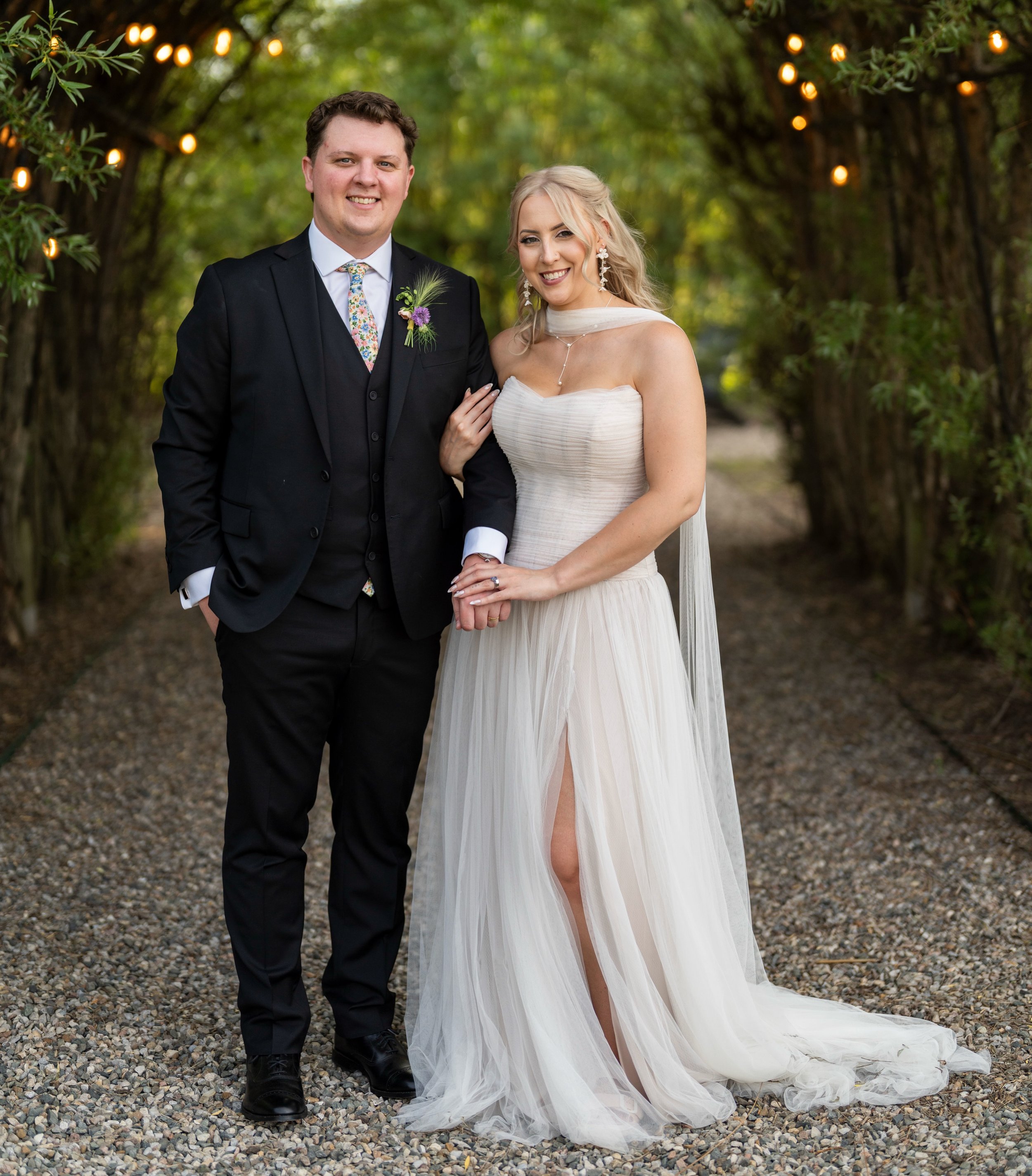 On their 10th anniversary these two tied the knot. It was a glorious afternoon. Congratulations 💕