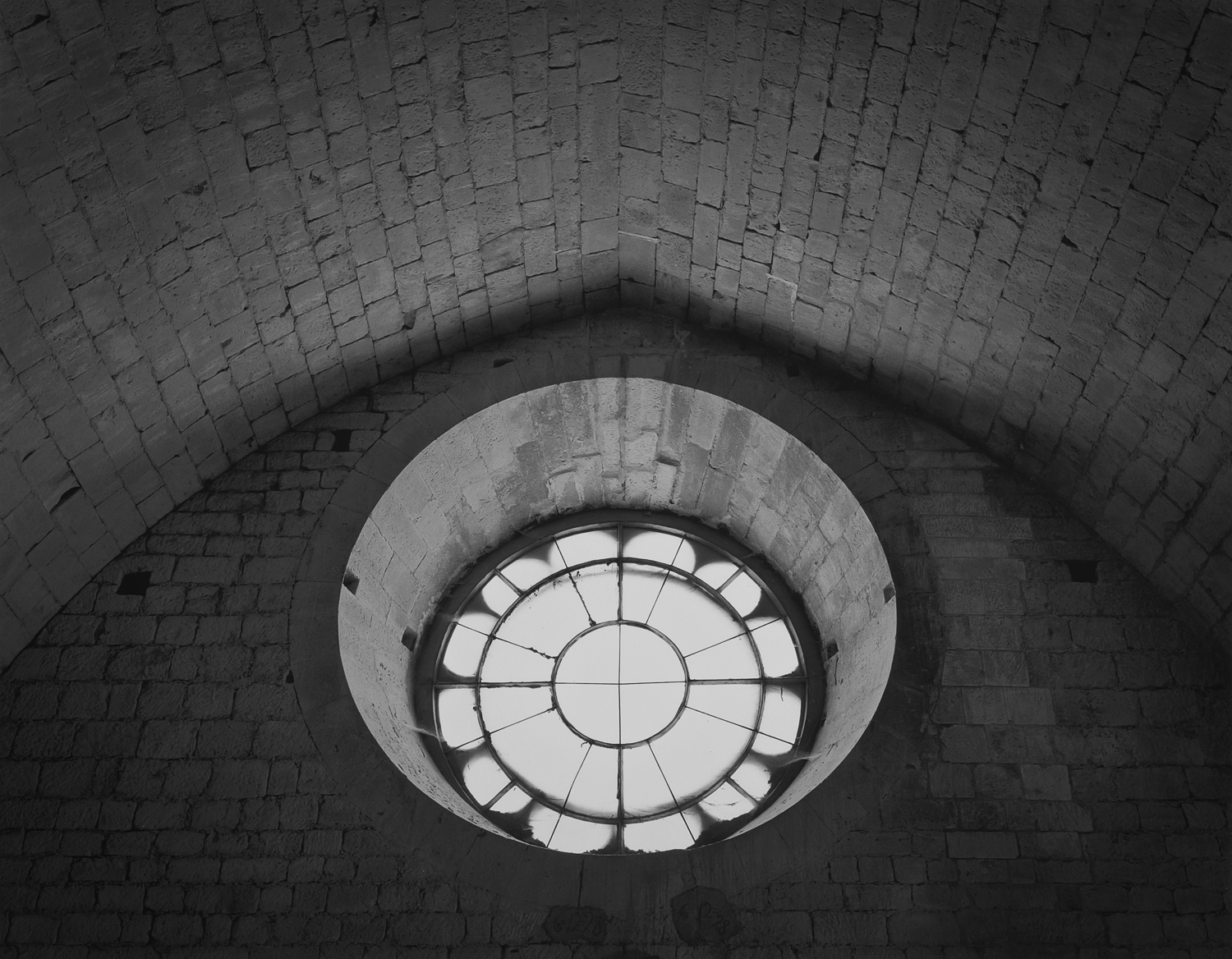 Oculus in the Monks’ Dormitory, Sénanque, 1995