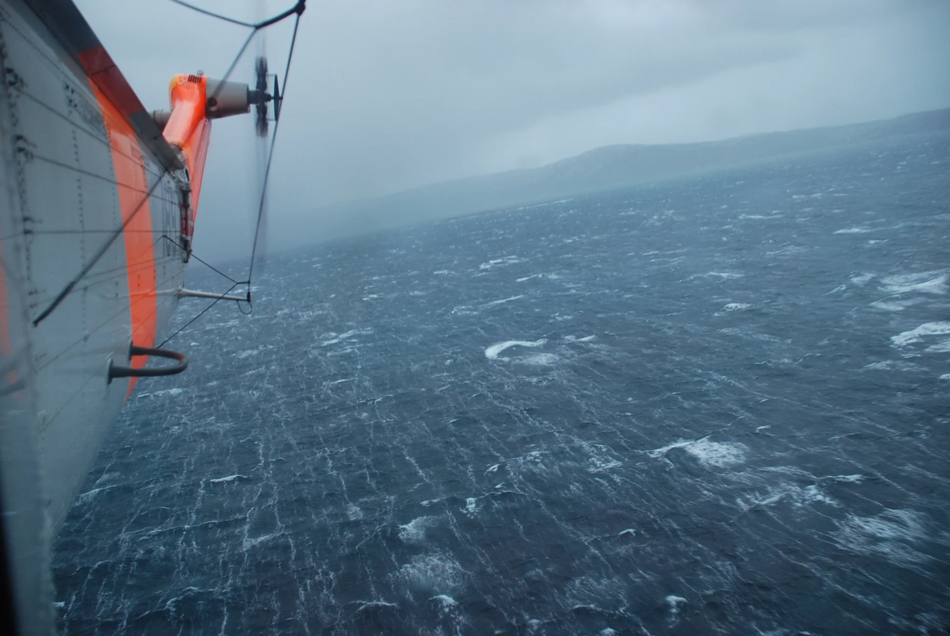 SAR Sea King over the Norwegian sea.JPG