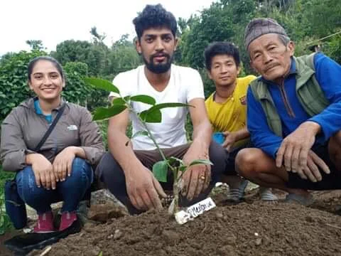 PHOTO-2019-06-18-13-09-29 (1).jpg