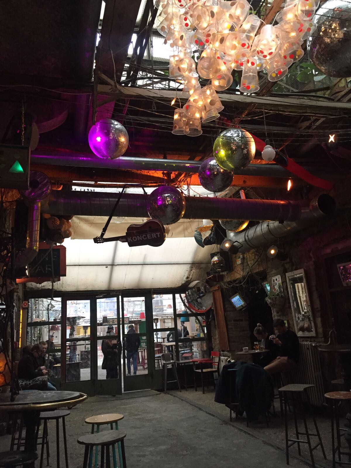 Szimpla Kert.
