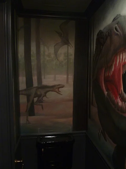 trex02.jpg