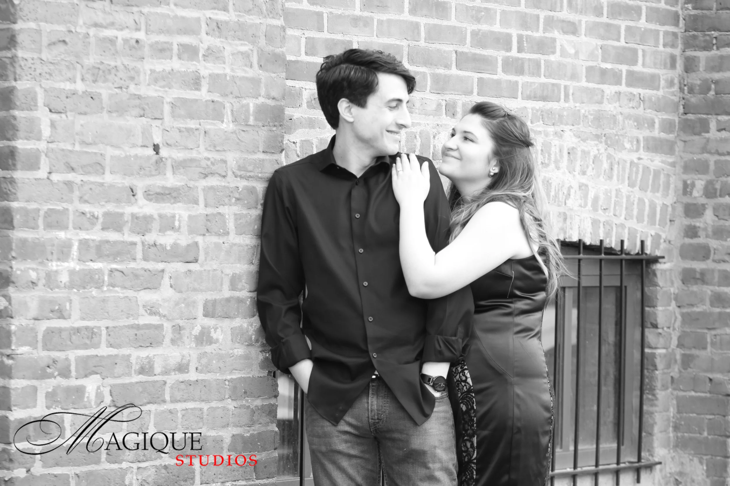 www.magiquestudios.com