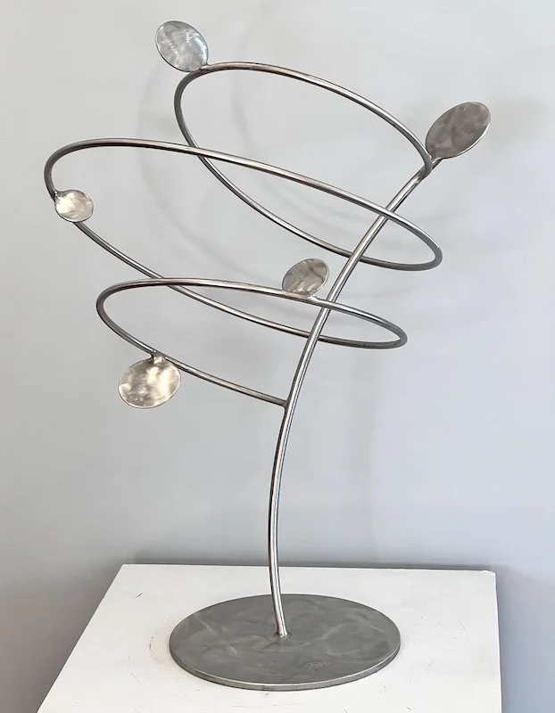 Stainless, 32" x 22" x 18"