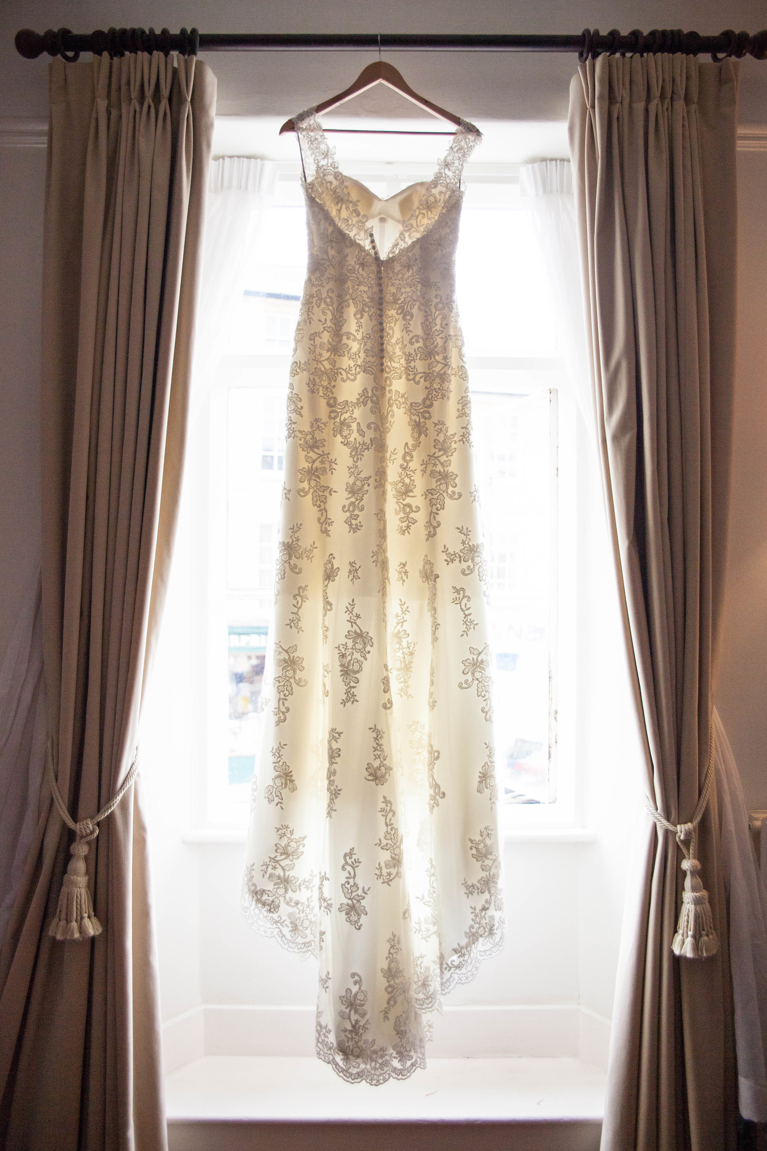 NLPhotography_Clare& Sav_A-5.jpg