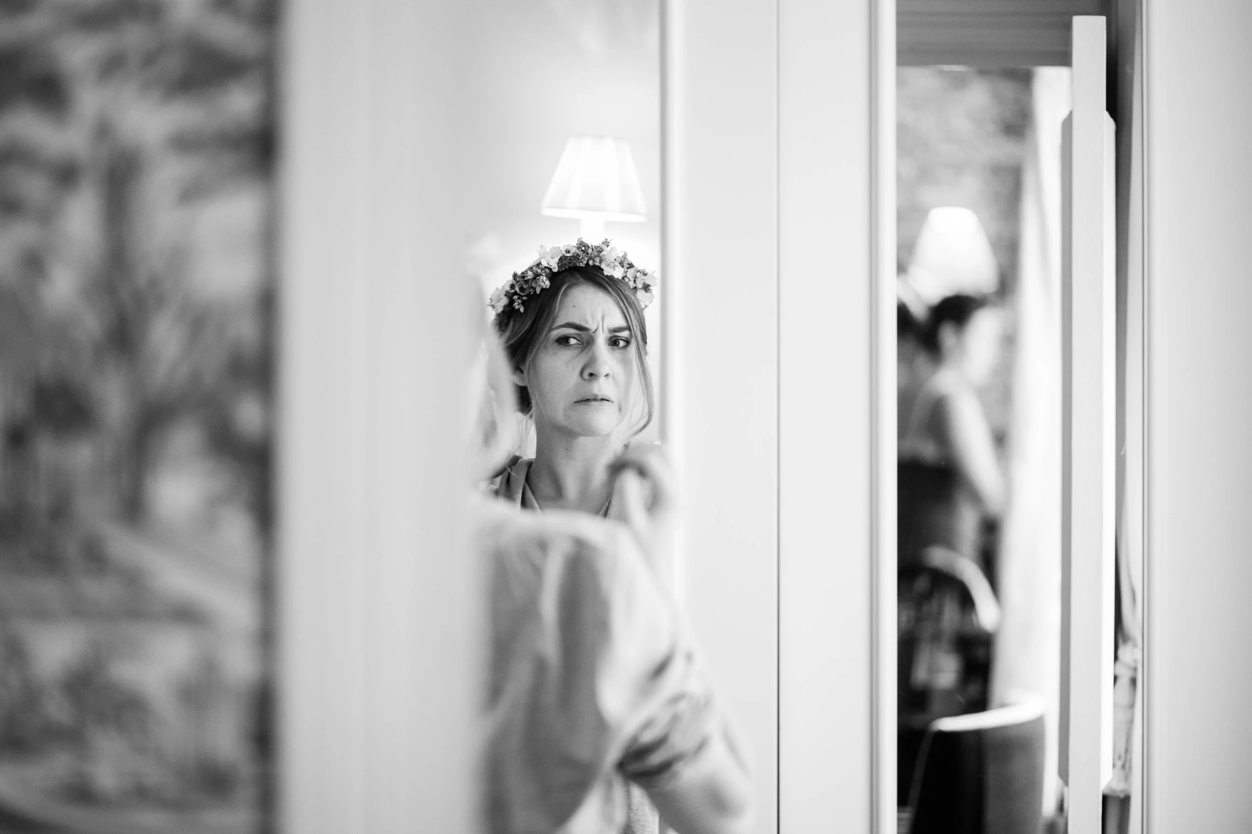 NLPhotography_Clare& SavB&W_a-233.jpg