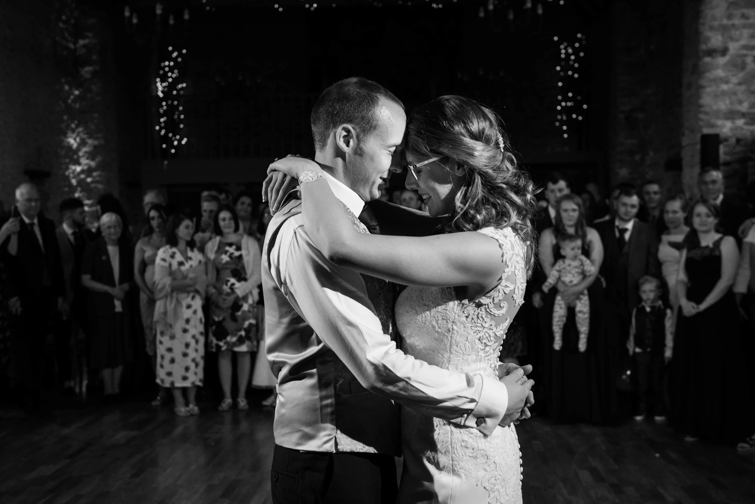 The_Great_Barn_Aynho_Nick_Labrum_Photography_Laura&Chris_bnw-611.jpg