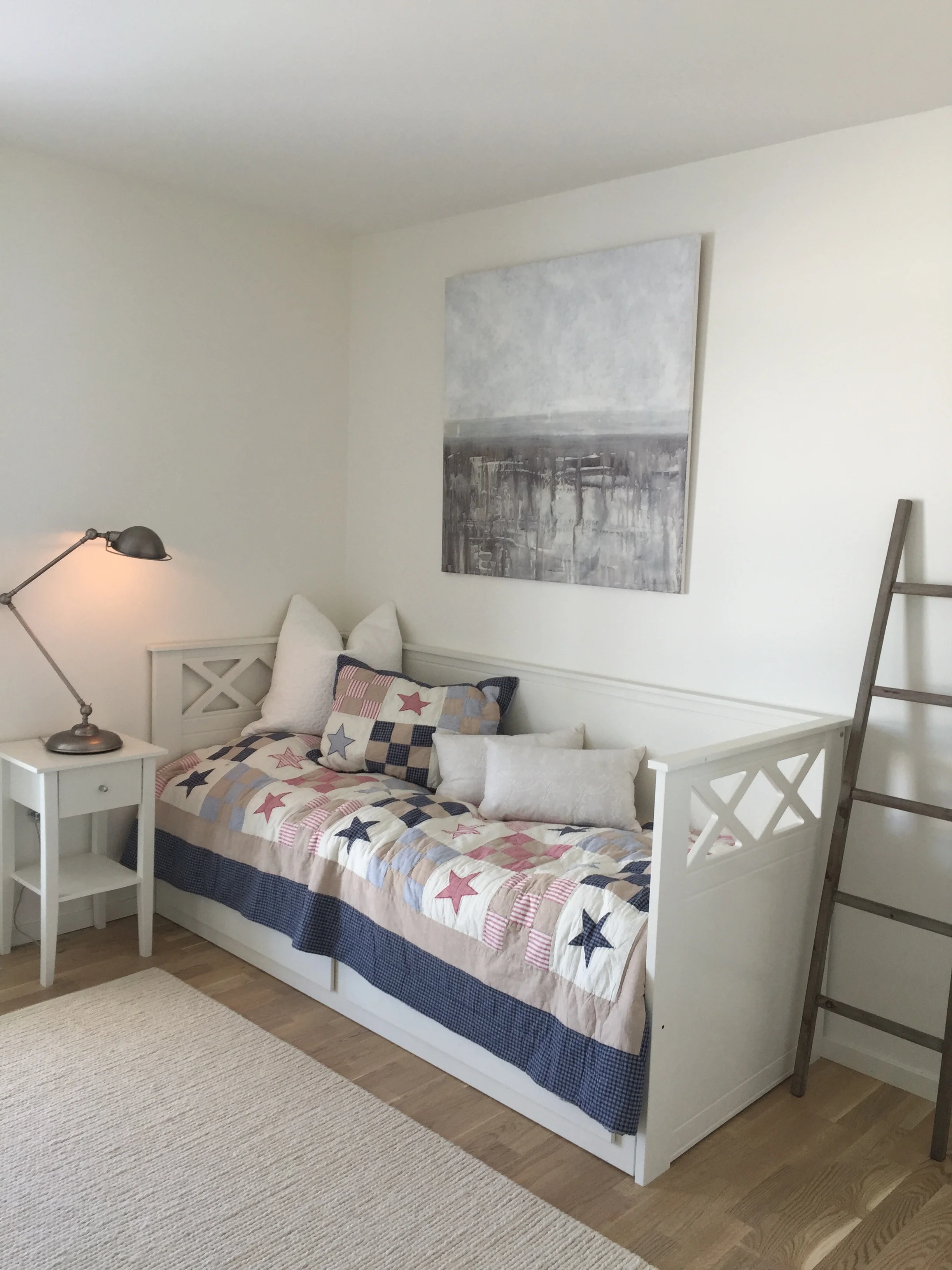 Same colors + same interior = harmony