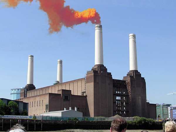 the_cloud_factory_01.jpg