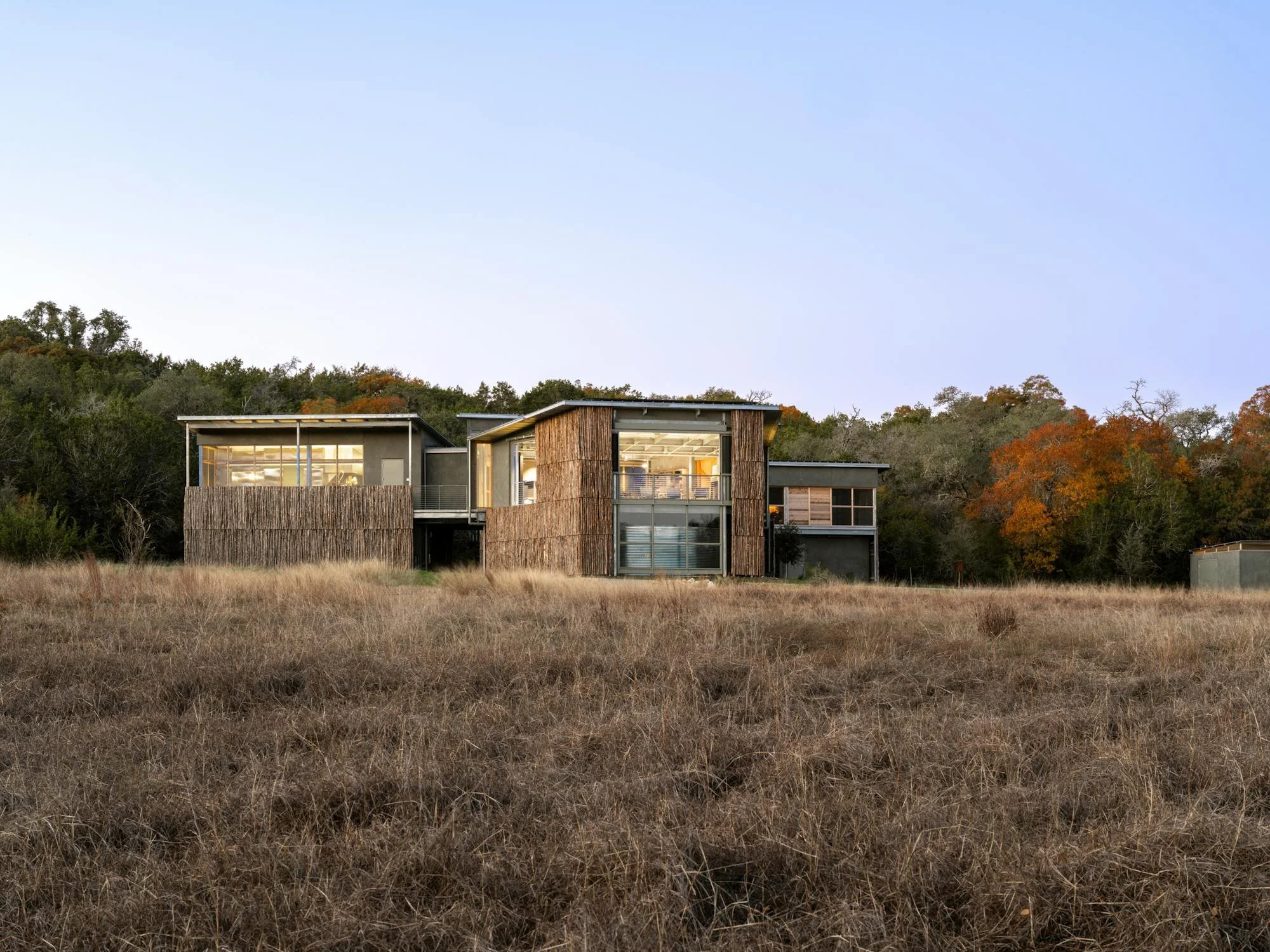 04-exterior.jpg