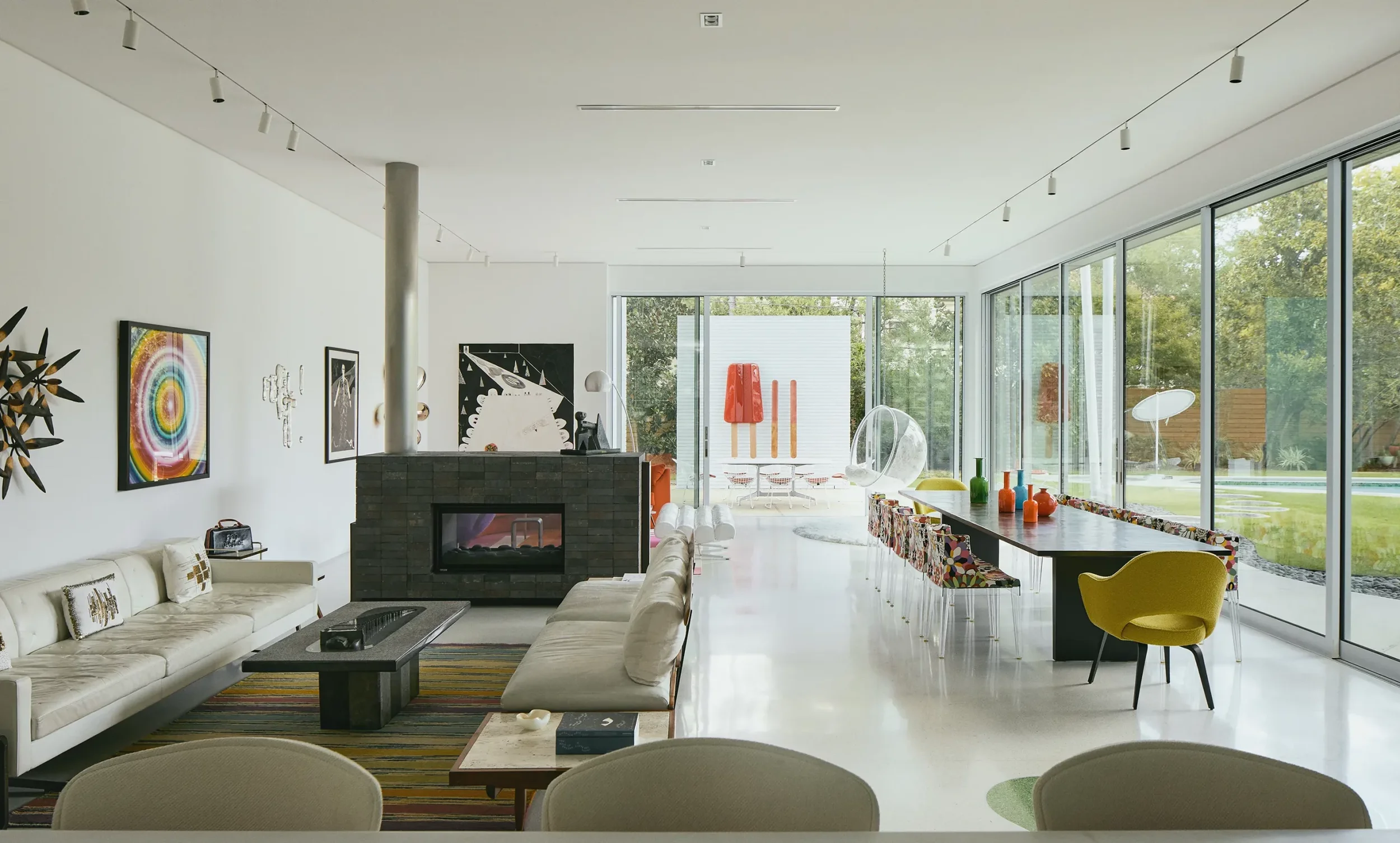 04-interior.webp