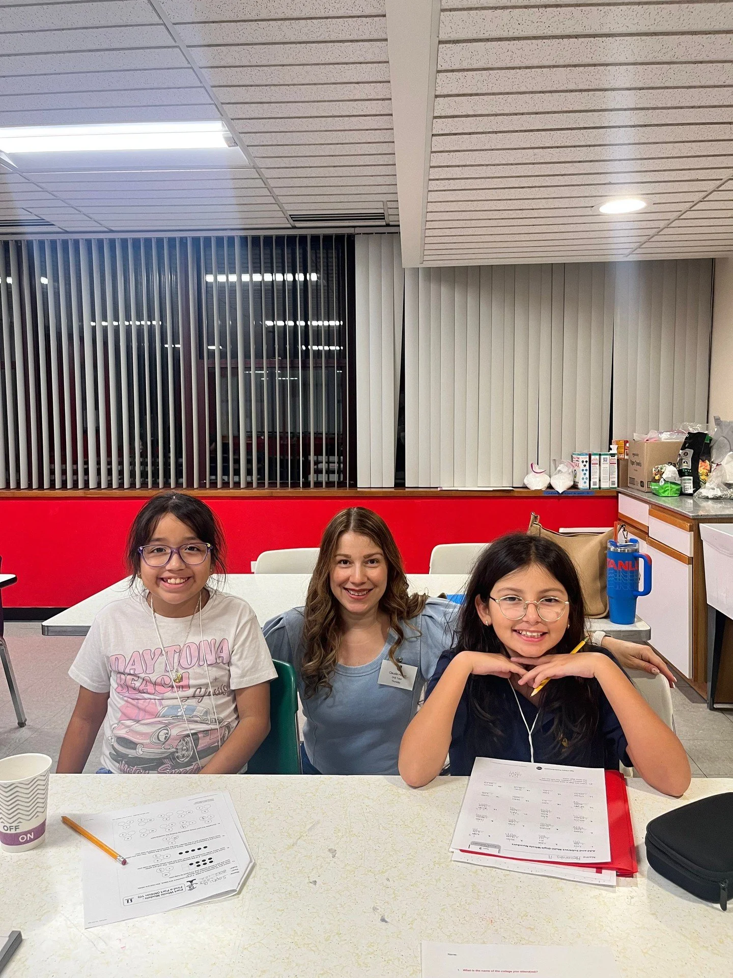 Meet Claudia Henao, a Metro tutor for over 3 years. She&rsquo;s a Sr. Product Marketing Manager at Allstate Identity Protection and one of those volunteers who shows up, week after week, with heart.

Claudia&rsquo;s decision to tutor came after the t