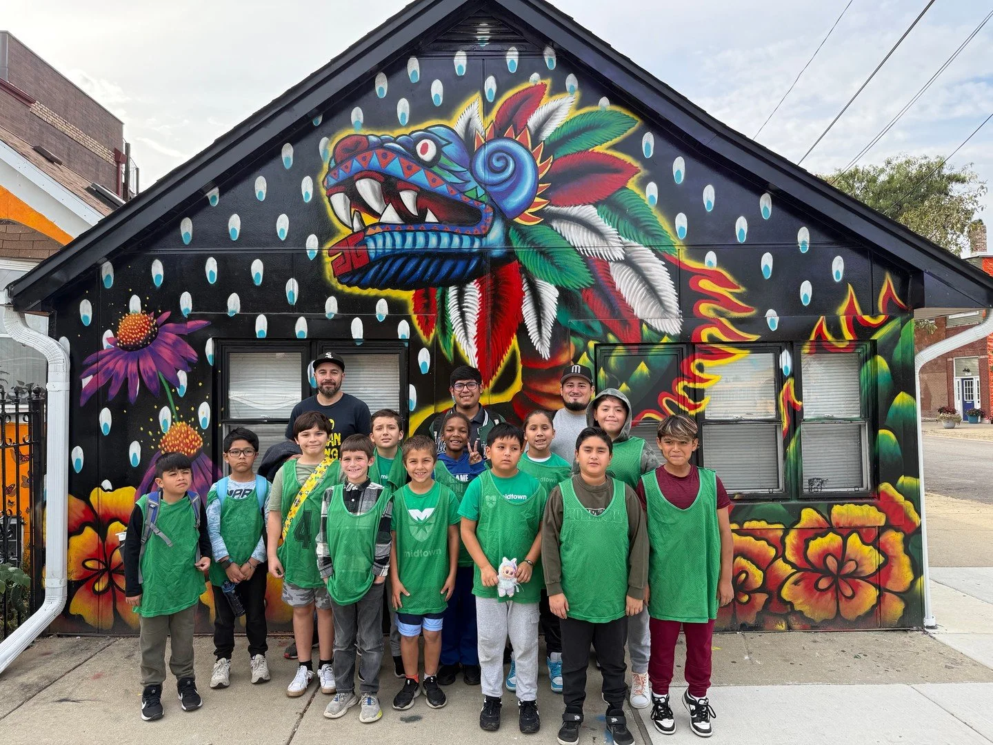 At Midtown, learning doesn&rsquo;t stop when school&rsquo;s out.
Yesterday, our elementary students spent their day off in Pilsen, taking in the city&rsquo;s vibrant murals with a tour led by Luis Tubens of Pilsen Public Art Tours.
Through art, they 