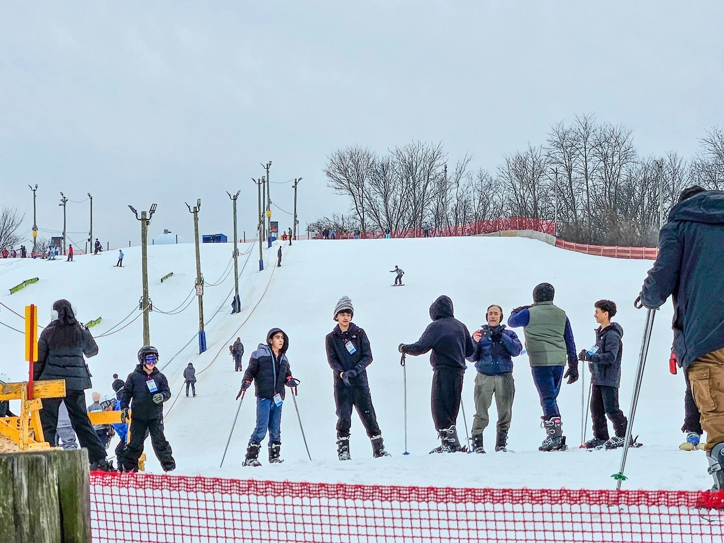 ❄️ Midtown students and dads hit the slopes! ⛷️

This month, our Midtown Club Excel students headed to Four Lakes Alpine Snowsports in Lisle, IL. Not only did they have a blast, they learned new skills alongside their fathers, built confidence, and e