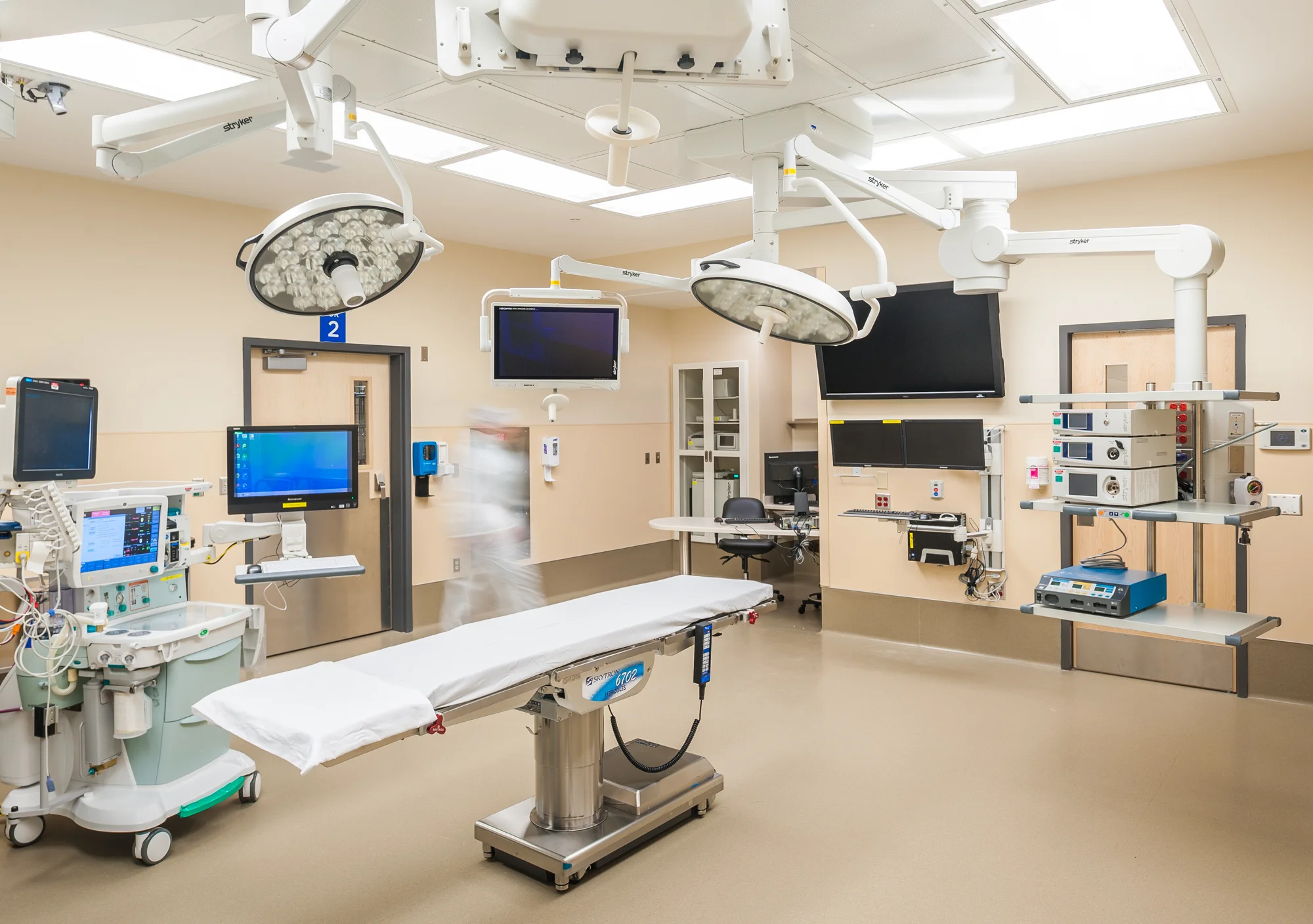 Design-Group-Norton-Brownsboro-Hospital-2.jpg