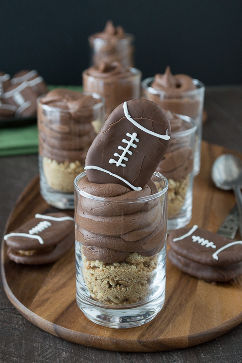 Chocolate-Cheesecake-Football-Shooters-4Z.jpg