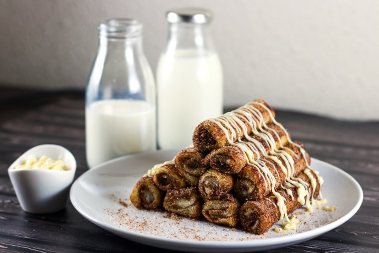 Cinnamon Roll French Toast Roll Ups by Scrambledchefs 