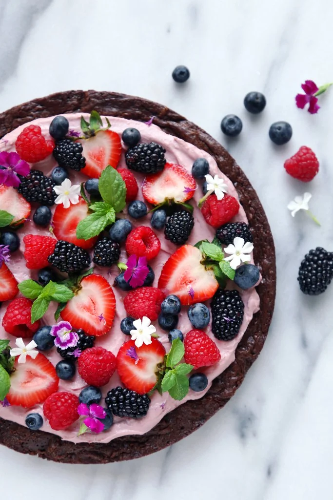brownie-pizza-with-fruit-and-flowers-1 2.jpg